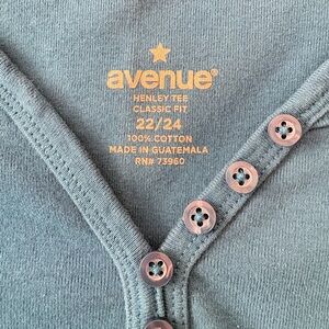 Avenue Slate Blue top great condition worn 1 time